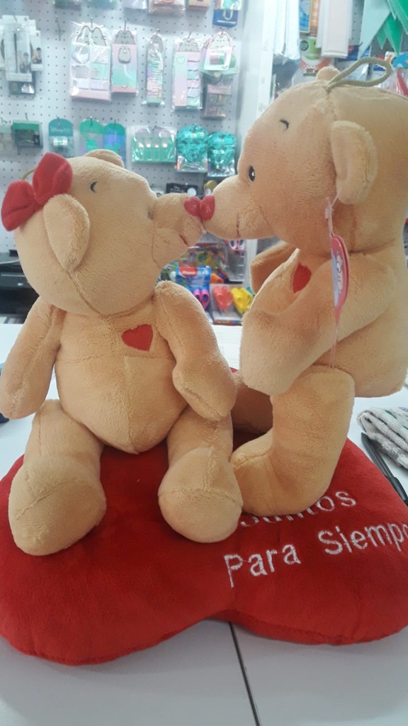 PAREJA SOBRE CORAZON (G3865)