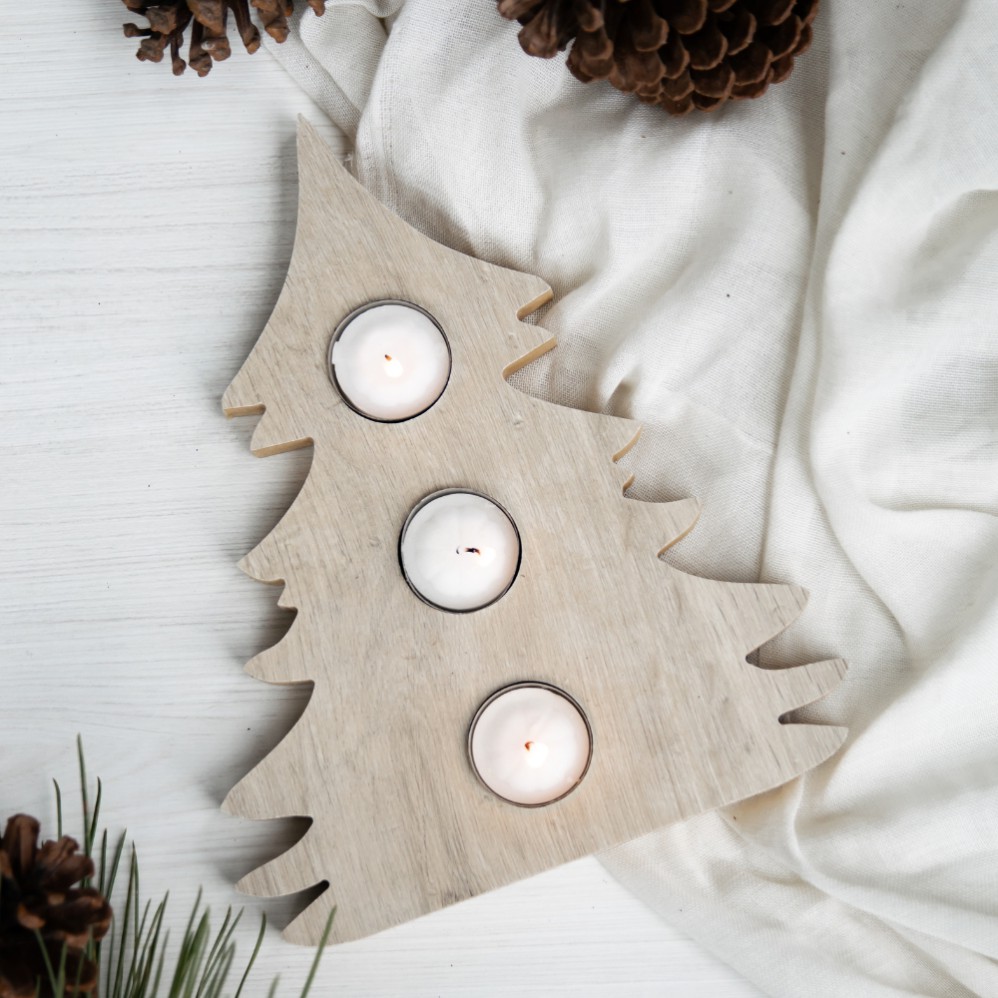 VELA NAVIDEÑA ARBOL 3 VELAS 24X20CM. (R27781)